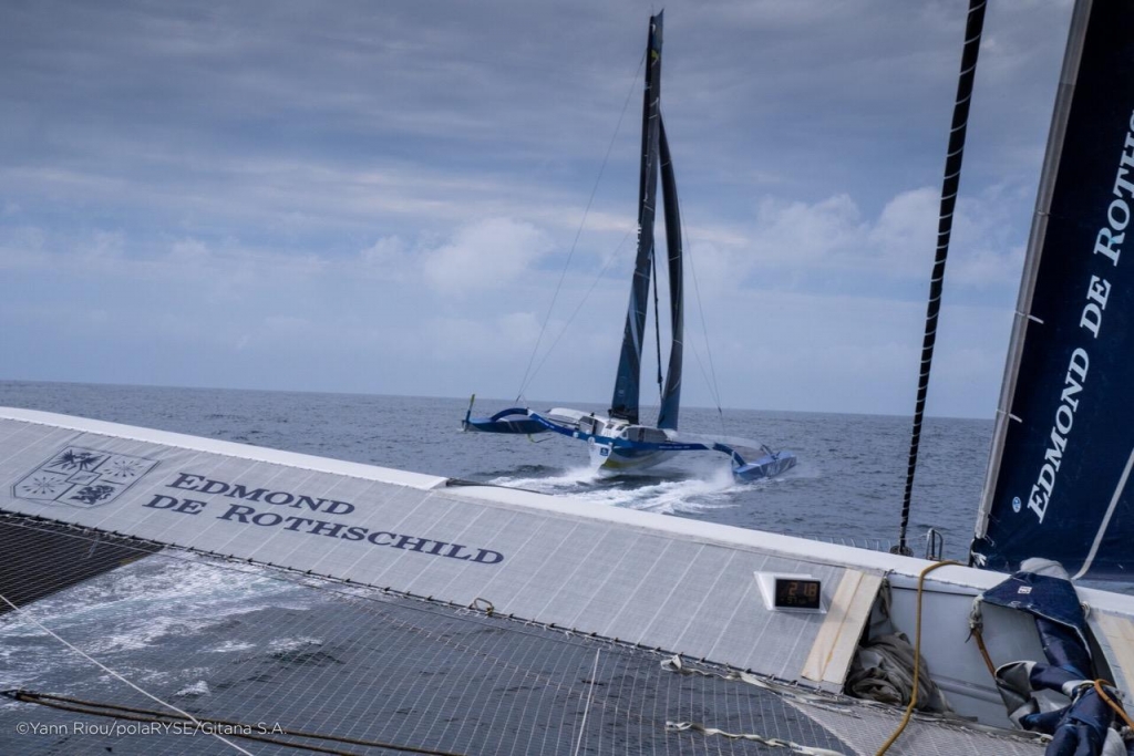 Match-racing Ultims MACIF and Edmond de Rothschild rounded the Fastnet Rock within 2 minutes of each other © Yann Riou