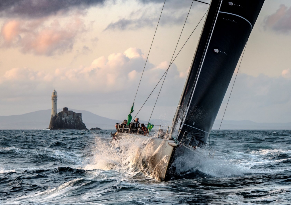 Sir Peter Ogden's Mini Maxi Jethou rounds the Fastnet Rock and makes for Plymouth © Carlo Borlenghi/Rolex