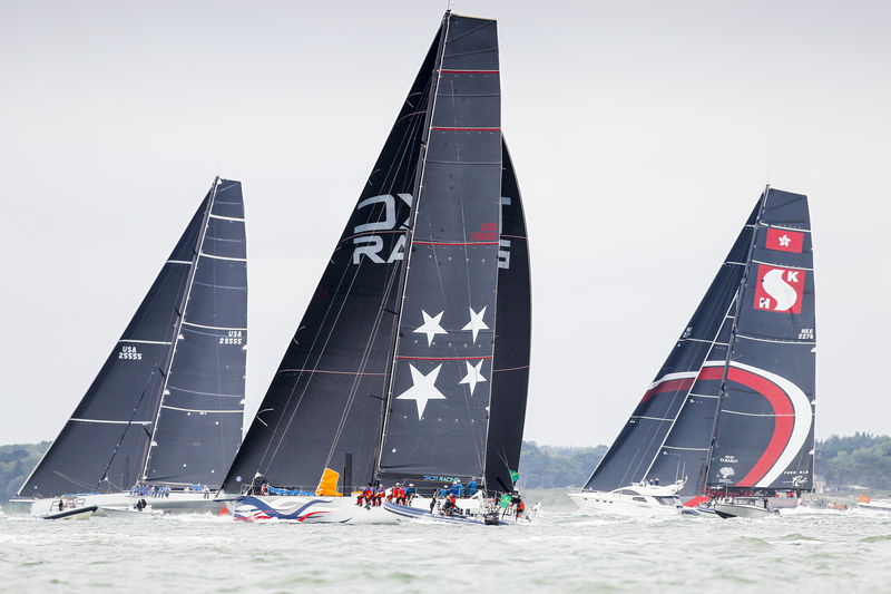 Wizard hit the start line alongside Rambler 88 and  100ft SHK Scallywag © Paul Wyeth/www.pwpictures.com