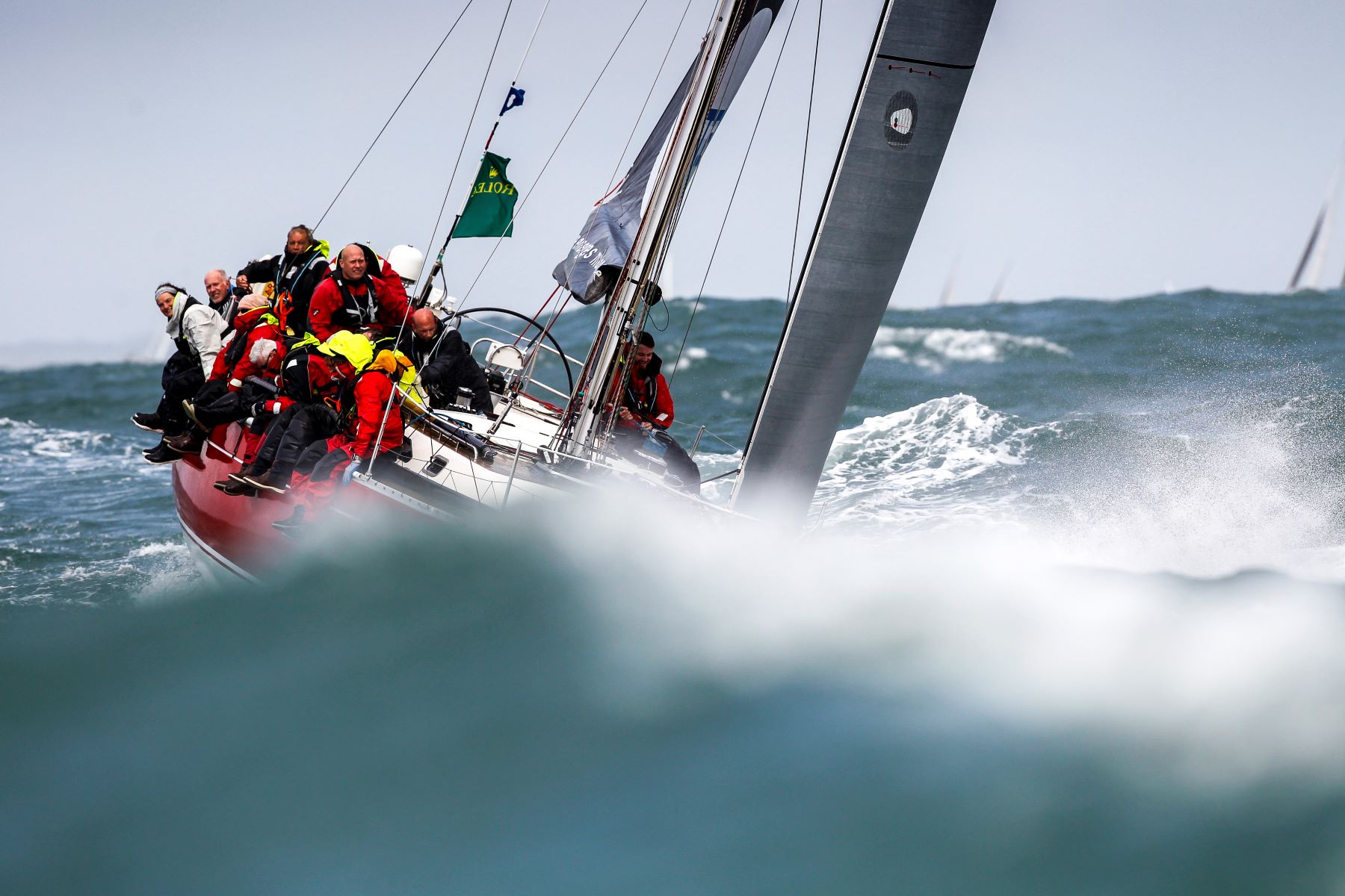Ross Applebey’s British Lightwave 48 Scarlet Oyster © Paul Wyeth/pwpictures.com