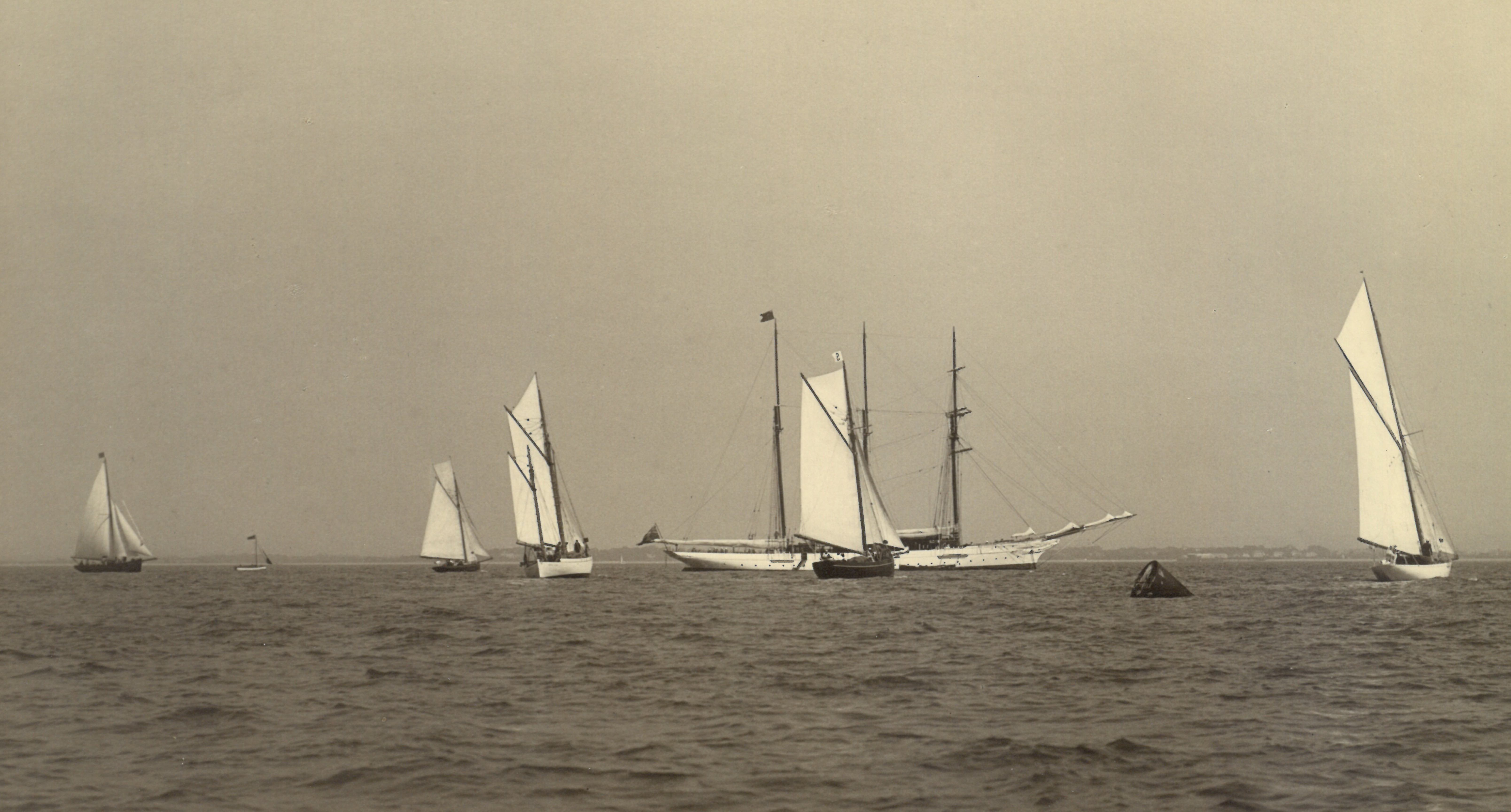 Five of the seven starters set sail from Ryde on the first Fastnet Race in 1925 © Beken of Cowes